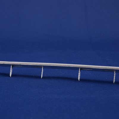 TACKSTRIP 32" 10oz METAL BARBBED 500 / 1133' / BX